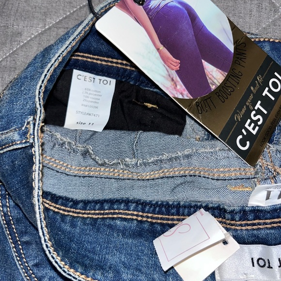 NWT  Jeans - Picture 6 of 8